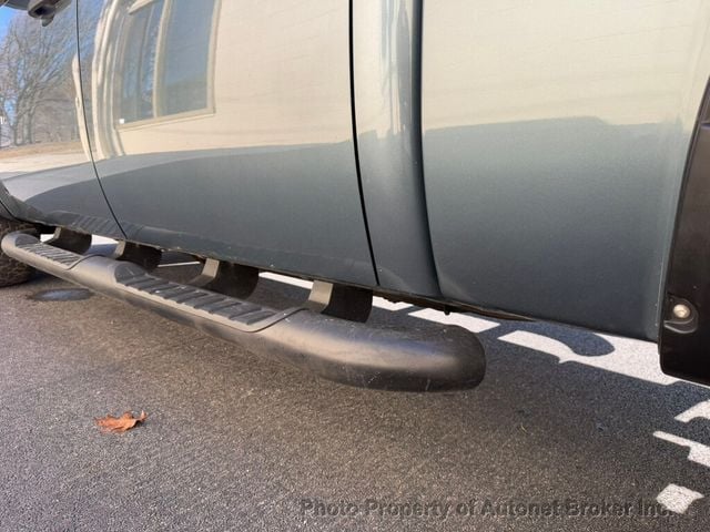 2010 GMC Sierra 1500 4WD Crew Cab 143.5" SLT - 22950401 - 9