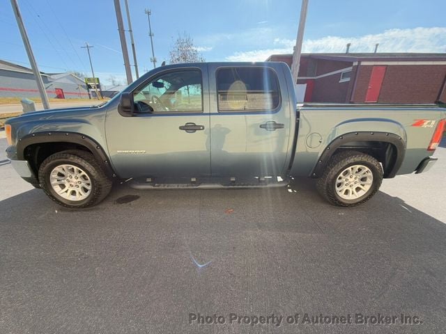 2010 GMC Sierra 1500 4WD Crew Cab 143.5" SLT - 22950401 - 1