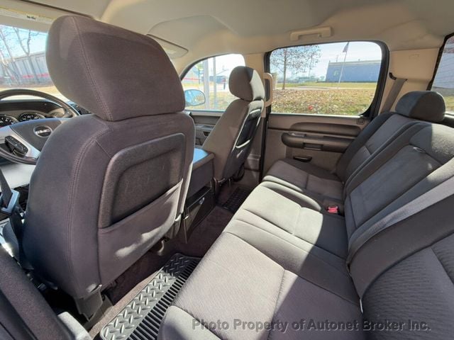 2010 GMC Sierra 1500 4WD Crew Cab 143.5" SLT - 22950401 - 22