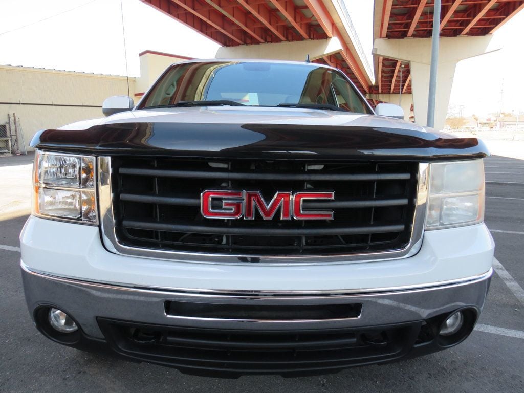 2010 GMC Sierra 1500 4WD Crew Cab 143.5" SLT - 22782806 - 2