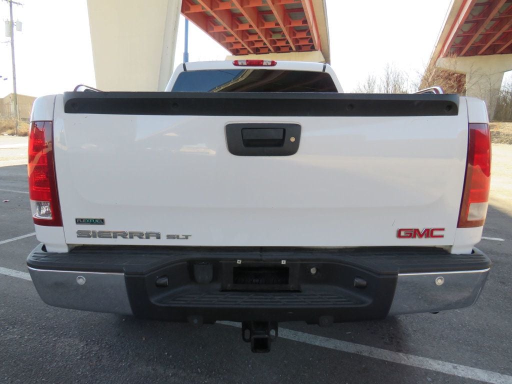 2010 GMC Sierra 1500 4WD Crew Cab 143.5" SLT - 22782806 - 6