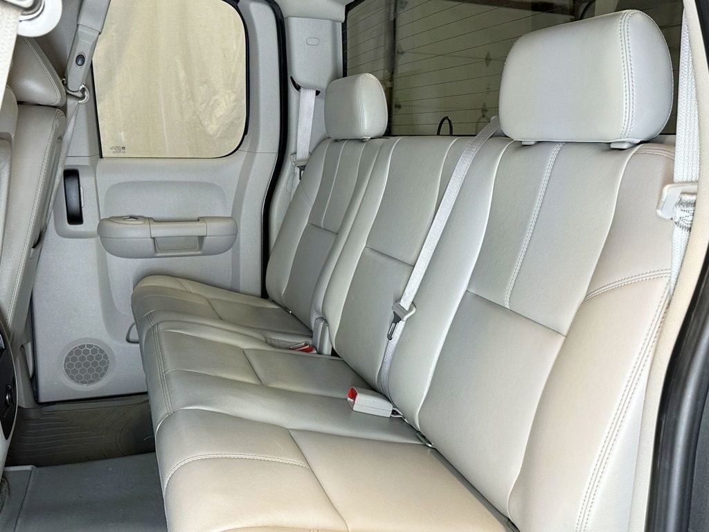 2010 GMC Sierra 1500 4WD Ext Cab 143.5" SLT - 23038888 - 31