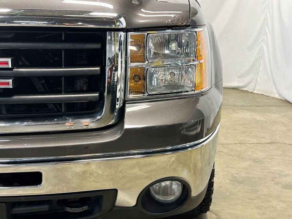2010 GMC Sierra 1500 4WD Ext Cab 143.5" SLT - 23038888 - 6