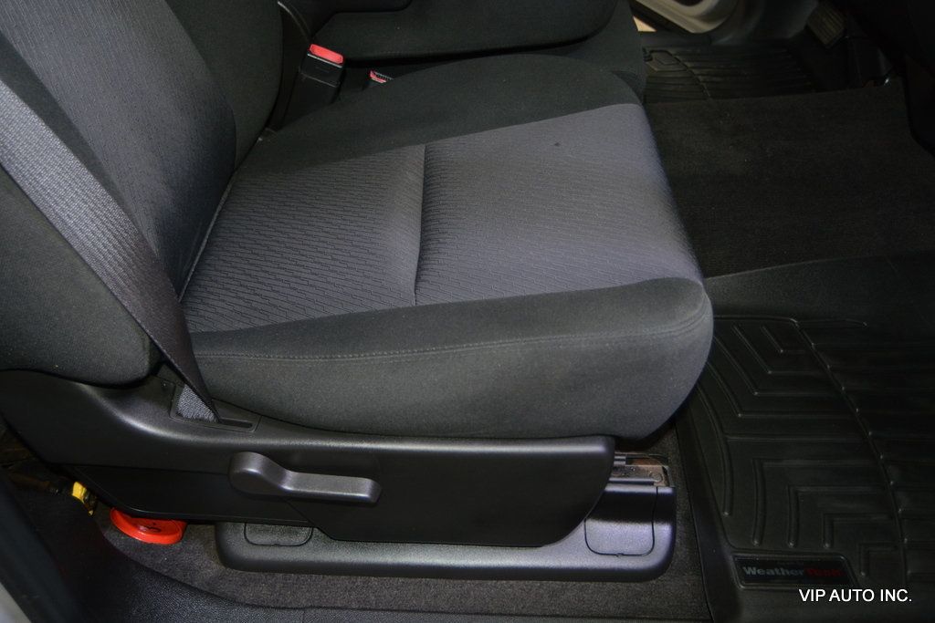 2010 GMC Sierra 1500 Regular Cab SLE Pickup 2D 6 1/2 ft - 23047404 - 15