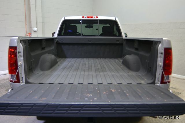 2010 GMC Sierra 1500 Regular Cab SLE Pickup 2D 6 1/2 ft - 23047404 - 17
