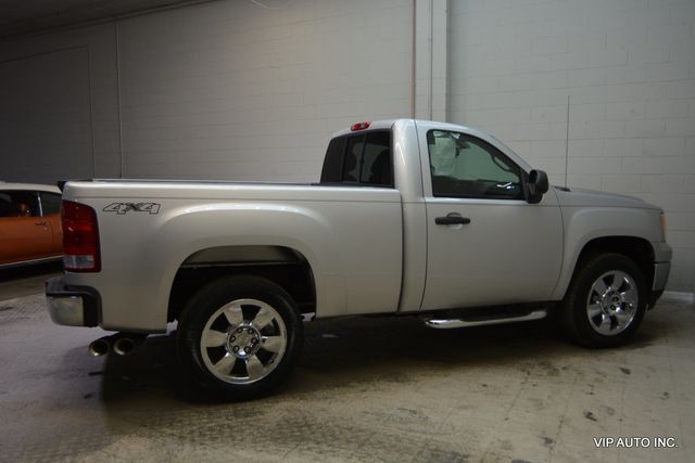 2010 GMC Sierra 1500 Regular Cab SLE Pickup 2D 6 1/2 ft - 23047404 - 21