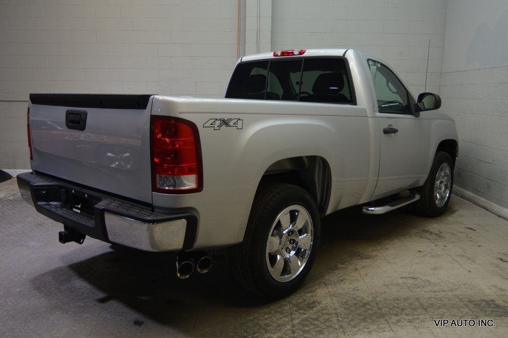 2010 GMC Sierra 1500 Regular Cab SLE Pickup 2D 6 1/2 ft - 23047404 - 4