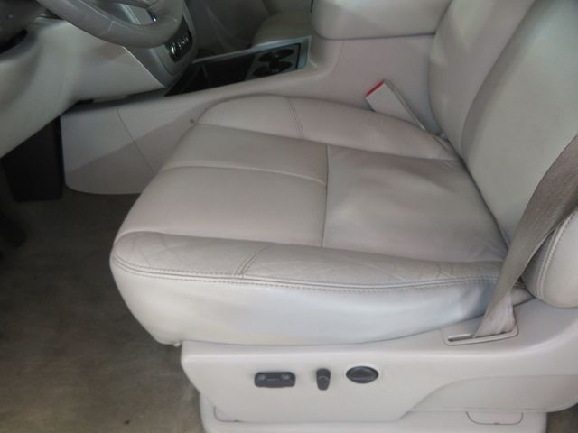 2010 GMC Sierra 2500HD 4X4 CREWCAB DURAMAX DIESEL SLT LEATHER EXTRA CLEAN DIESEL  - 23065160 - 19