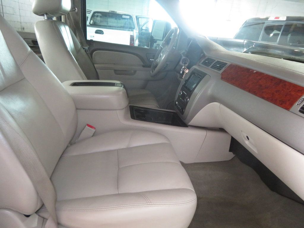 2010 GMC Sierra 2500HD 4X4 CREWCAB DURAMAX DIESEL SLT LEATHER EXTRA CLEAN DIESEL  - 23065160 - 32