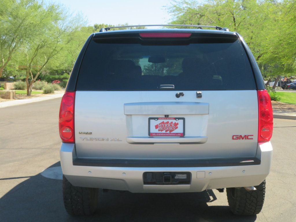 2010 GMC Yukon XL 4X4 YUKON XL SLT EXTRA  CLEAN LIFTED 4X4 BUCKET SEATS  - 23013204 - 11