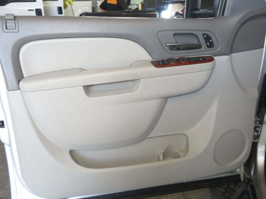 2010 GMC Yukon XL 4X4 YUKON XL SLT EXTRA  CLEAN LIFTED 4X4 BUCKET SEATS  - 23013204 - 18