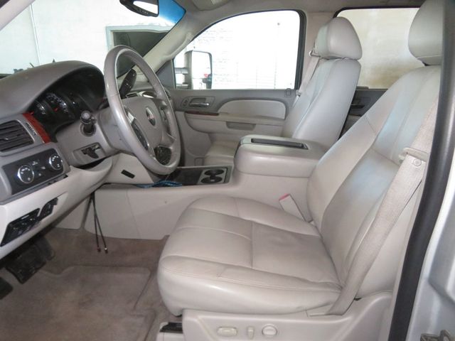 2010 GMC Yukon XL 4X4 YUKON XL SLT EXTRA  CLEAN LIFTED 4X4 BUCKET SEATS  - 23013204 - 19