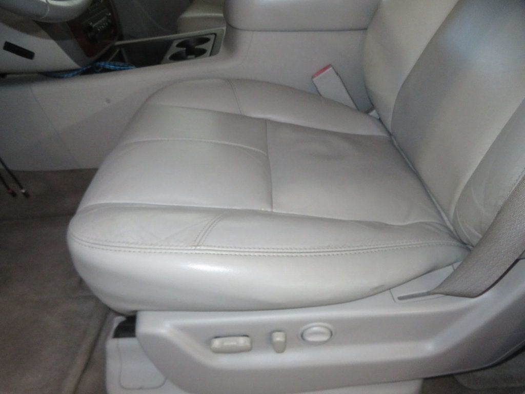 2010 GMC Yukon XL 4X4 YUKON XL SLT EXTRA  CLEAN LIFTED 4X4 BUCKET SEATS  - 23013204 - 21