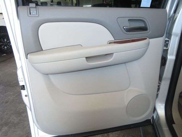 2010 GMC Yukon XL 4X4 YUKON XL SLT EXTRA  CLEAN LIFTED 4X4 BUCKET SEATS  - 23013204 - 23