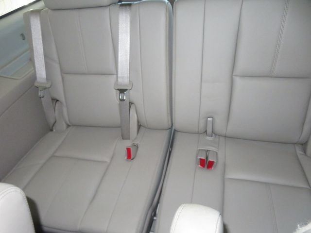 2010 GMC Yukon XL 4X4 YUKON XL SLT EXTRA  CLEAN LIFTED 4X4 BUCKET SEATS  - 23013204 - 29
