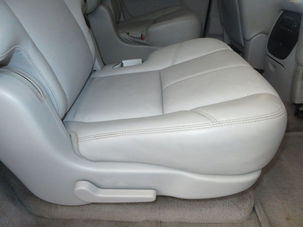 2010 GMC Yukon XL 4X4 YUKON XL SLT EXTRA  CLEAN LIFTED 4X4 BUCKET SEATS  - 23013204 - 33