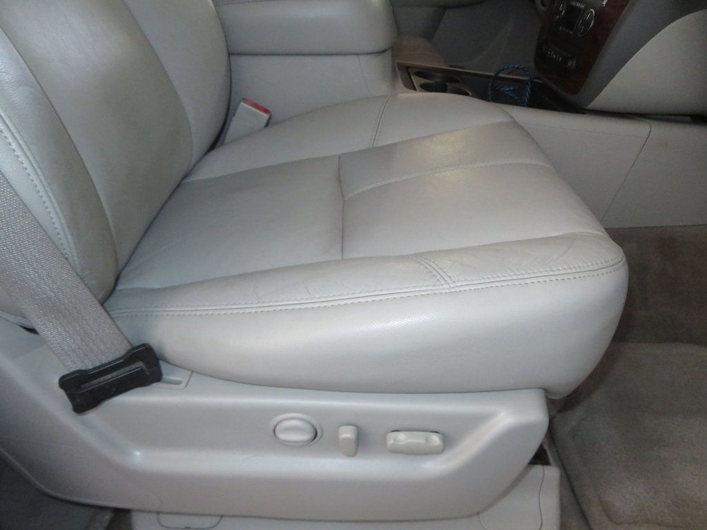 2010 GMC Yukon XL 4X4 YUKON XL SLT EXTRA  CLEAN LIFTED 4X4 BUCKET SEATS  - 23013204 - 39