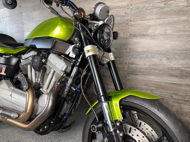 2010 Harley-Davidson XR1200 Custom! - 22998288 - 4