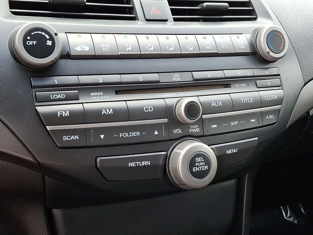 2010 Honda Accord LX photo 15