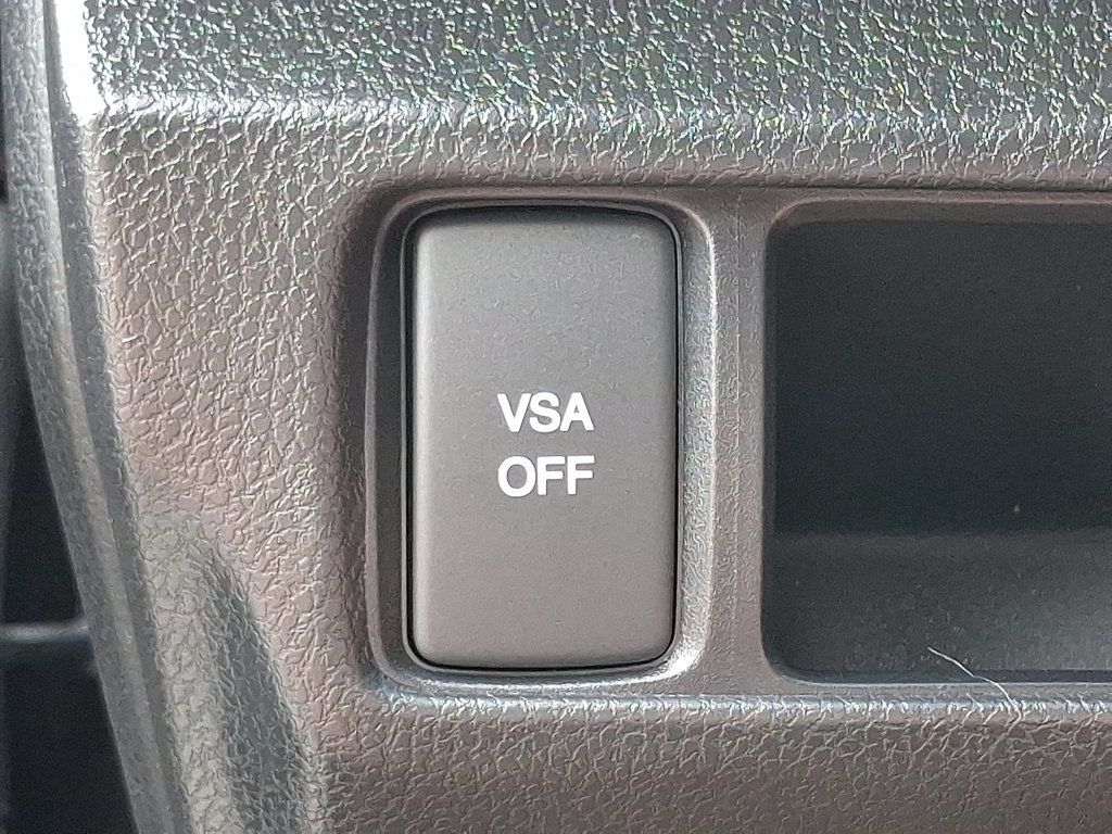 2010 Honda Accord LX photo 22