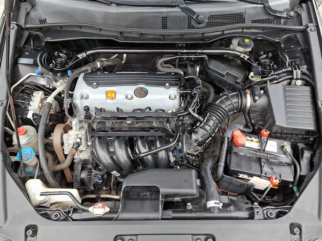 2010 Honda Accord LX photo 26