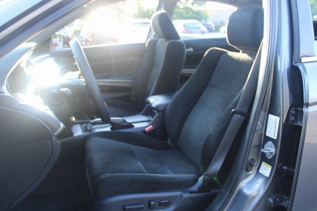 2010 Honda Accord EX photo 17