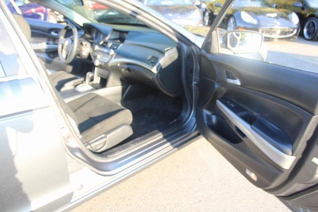 2010 Honda Accord EX photo 24