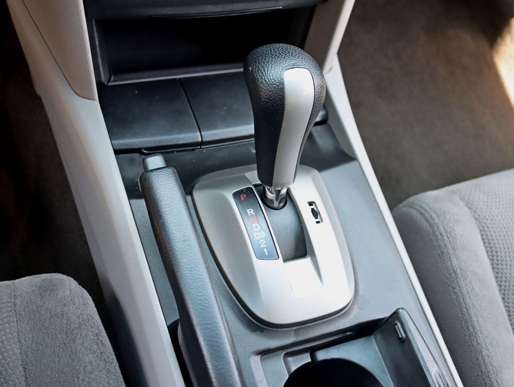 2010 Honda Accord EX photo 15
