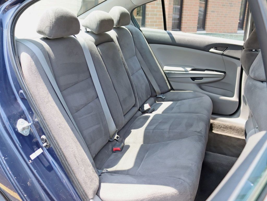 2010 Honda Accord EX photo 19