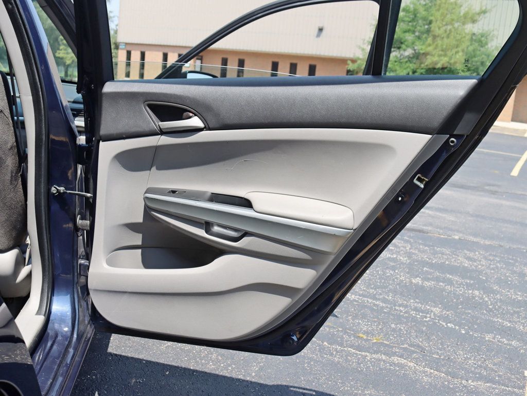 2010 Honda Accord EX photo 24