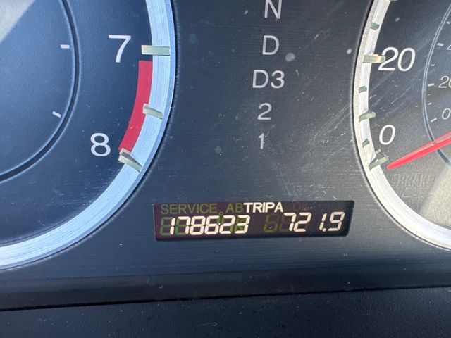 2010 Honda Accord Sedan 4dr I4 Automatic EX-L - 22946797 - 11