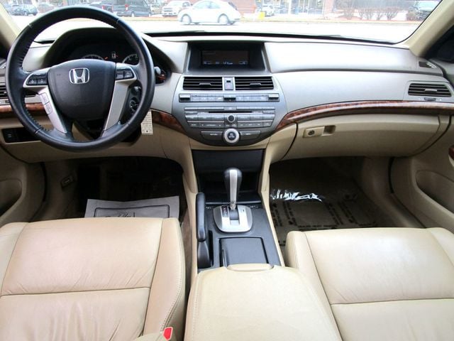 2010 Honda Accord EX-L photo 2