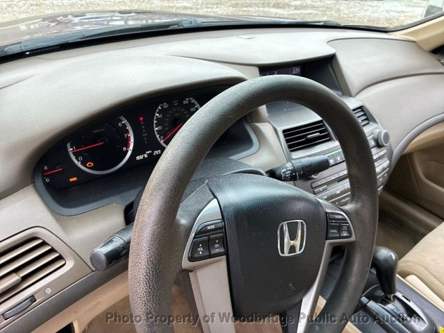 2010 Honda Accord Sedan 4dr I4 Automatic LX - 22962432 - 6