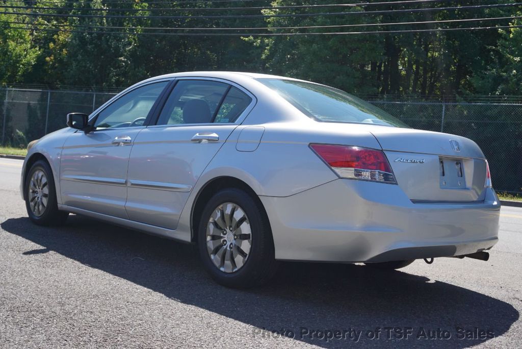 2010 Honda Accord Sedan 4dr I4  Automatic LX 1-OWNER CLEAN CARFAX RELIABLE VEHICLE  - 22111578 - 4