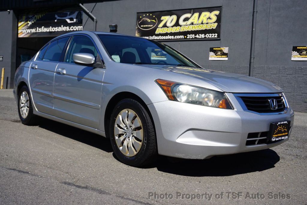 2010 Honda Accord Sedan 4dr I4  Automatic LX 1-OWNER CLEAN CARFAX RELIABLE VEHICLE  - 22111578 - 8