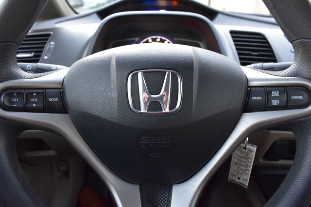 2010 Honda Civic Hybrid 4dr Sedan L4 CVT - 22721134 - 25