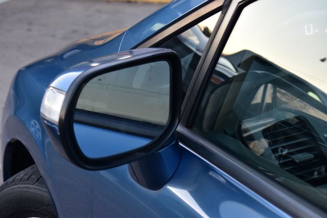 2010 Honda Civic Hybrid 4dr Sedan L4 CVT - 22721134 - 31