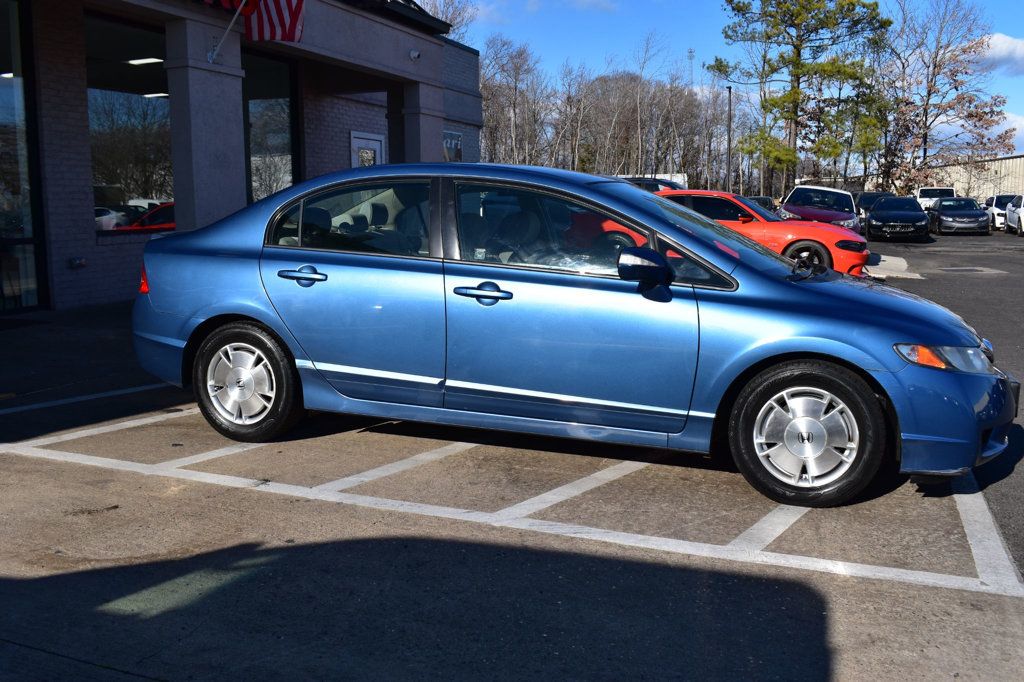2010 Honda Civic Hybrid photo 2