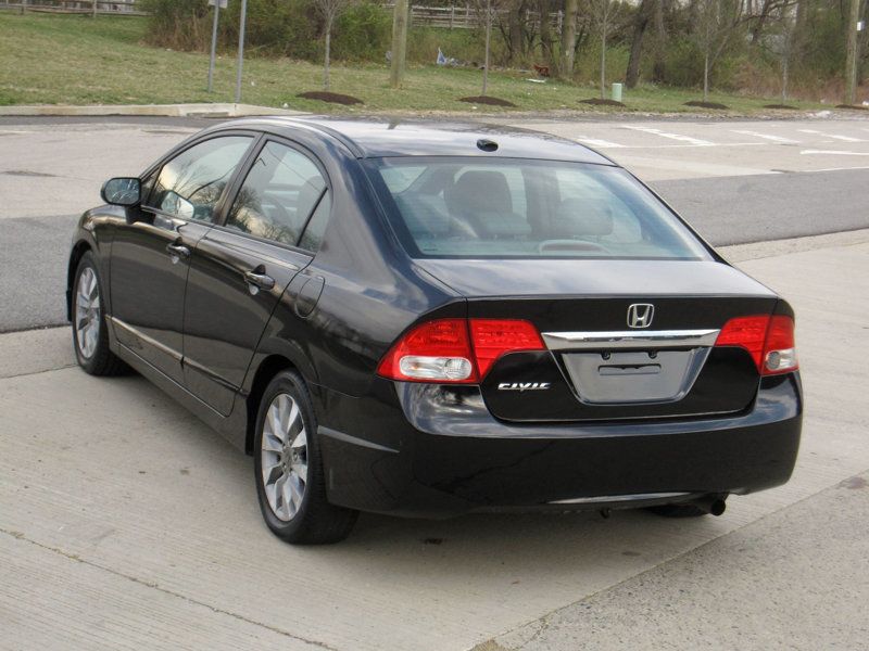 2010 Honda Civic Sedan 4dr Automatic EX-L w/Navi - 22370306 - 11