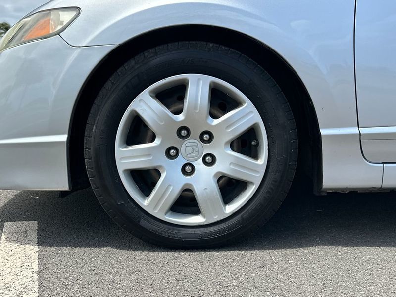 2010 Honda Civic Sedan 4dr Automatic LX - 23024930 - 10