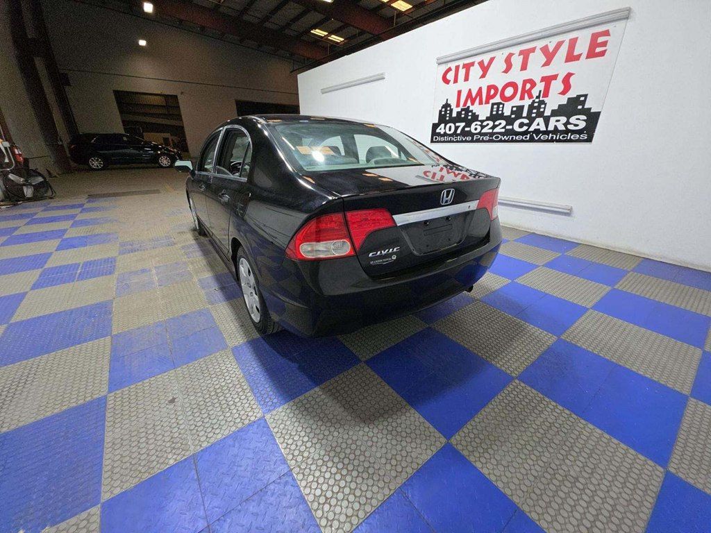 2010 Honda Civic Sedan 4dr Automatic LX - 23037589 - 1