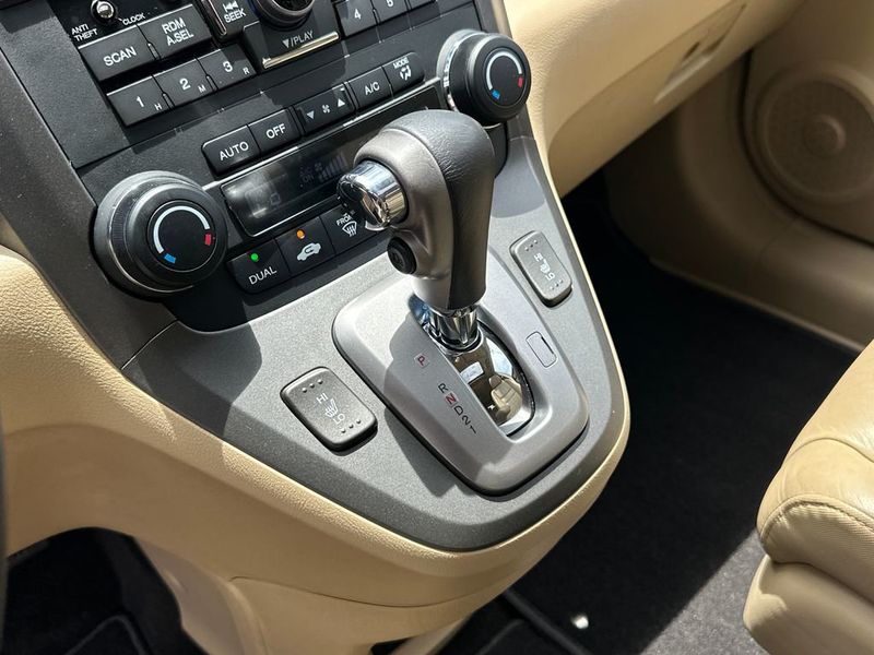 2010 Honda CR-V 2WD 5dr EX-L - 23019692 - 16