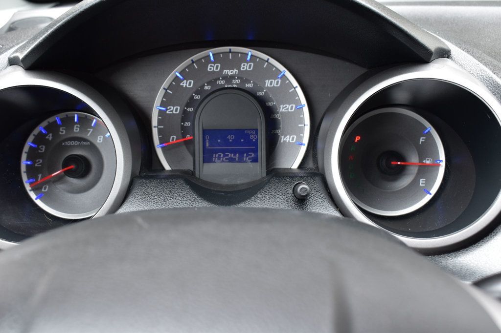 2010 Honda Fit 5dr Hatchback Automatic - 22931715 - 25