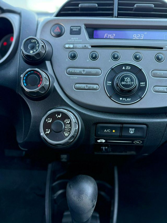 2010 Honda Fit 5dr Hatchback Automatic - 22974073 - 11