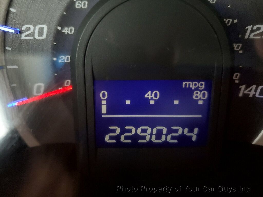 2010 Honda Fit 5dr Hatchback Automatic - 22890365 - 26