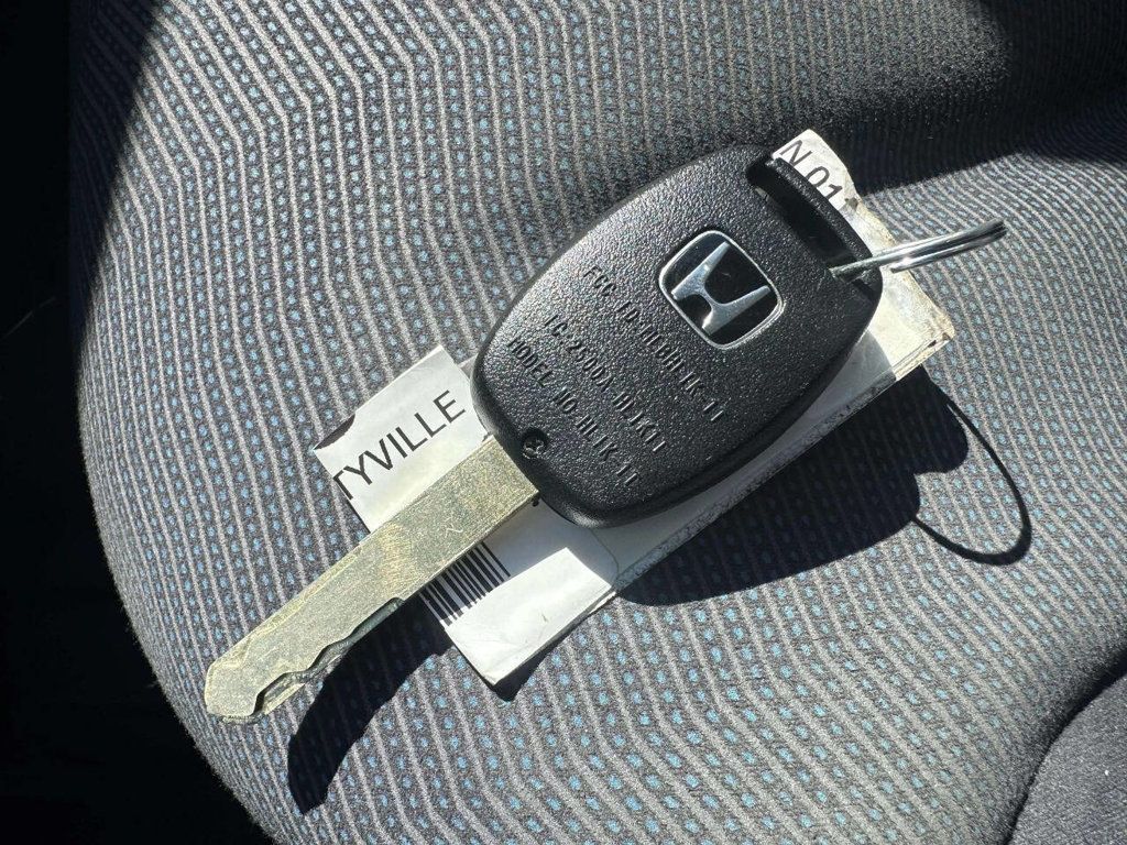 2010 Honda Fit 5dr Hatchback Automatic Sport - 22936471 - 34