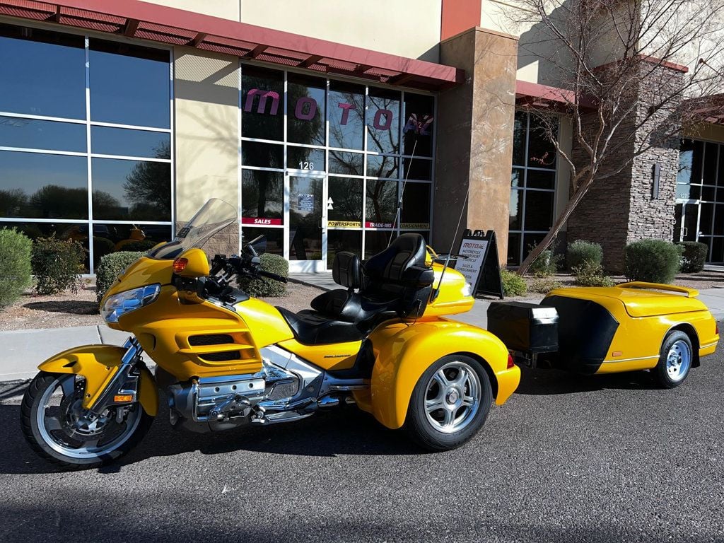 2010 Honda GL1800 Goldwing Trike One Owner! - 22765054 - 0