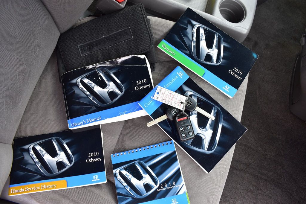 2010 Honda Odyssey 5dr EX - 22931718 - 12