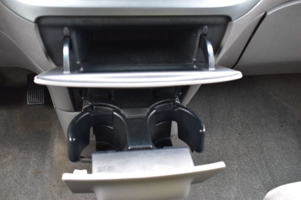 2010 Honda Odyssey 5dr EX - 22931718 - 32