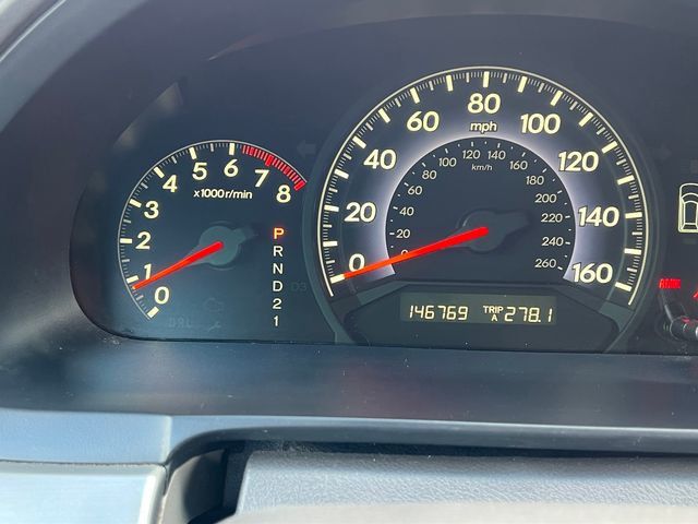 2010 Honda Odyssey 5dr EX-L - 23009876 - 27